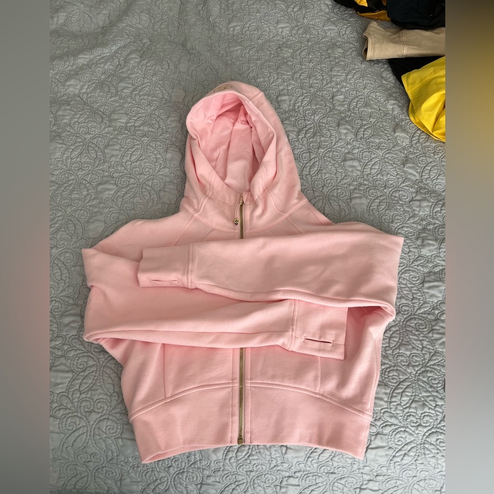 Lululemon scuba full zip cropped hoodie
